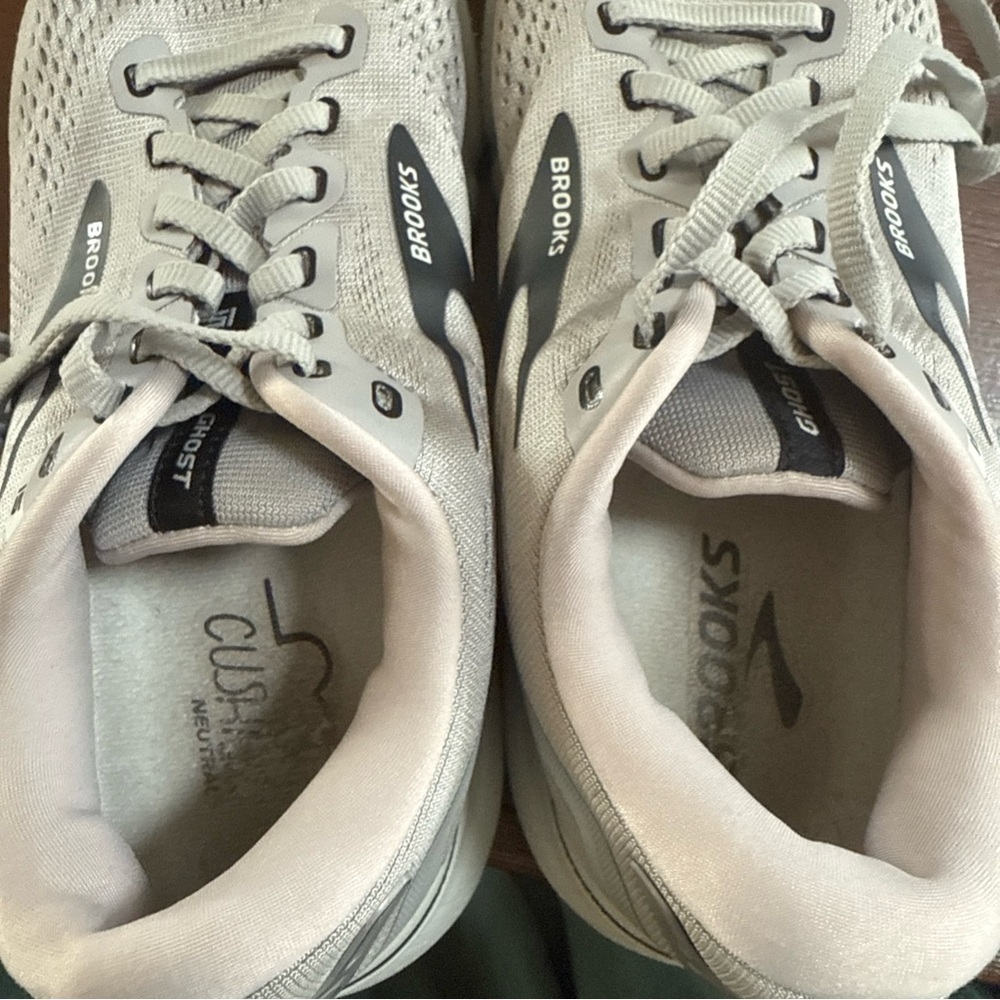 Brooks Ghost 15 Women’s Gray Running Shoes Size 8‎ B Medium Athletic Sneakers - Picture 3 of 8